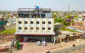 Hotel Red Stone